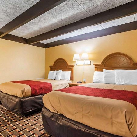 Econo Lodge New Paltz Luaran gambar