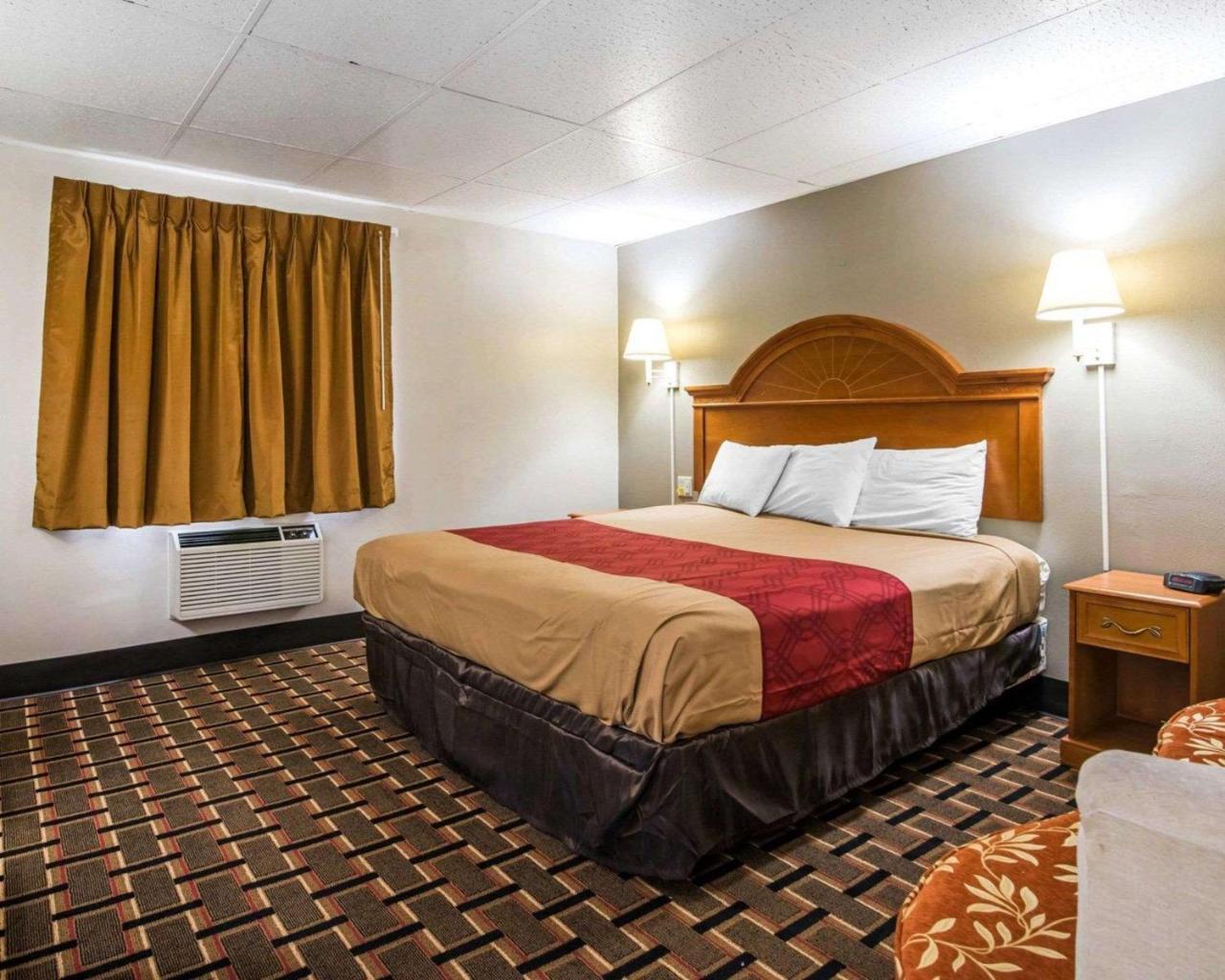 Econo Lodge New Paltz Luaran gambar