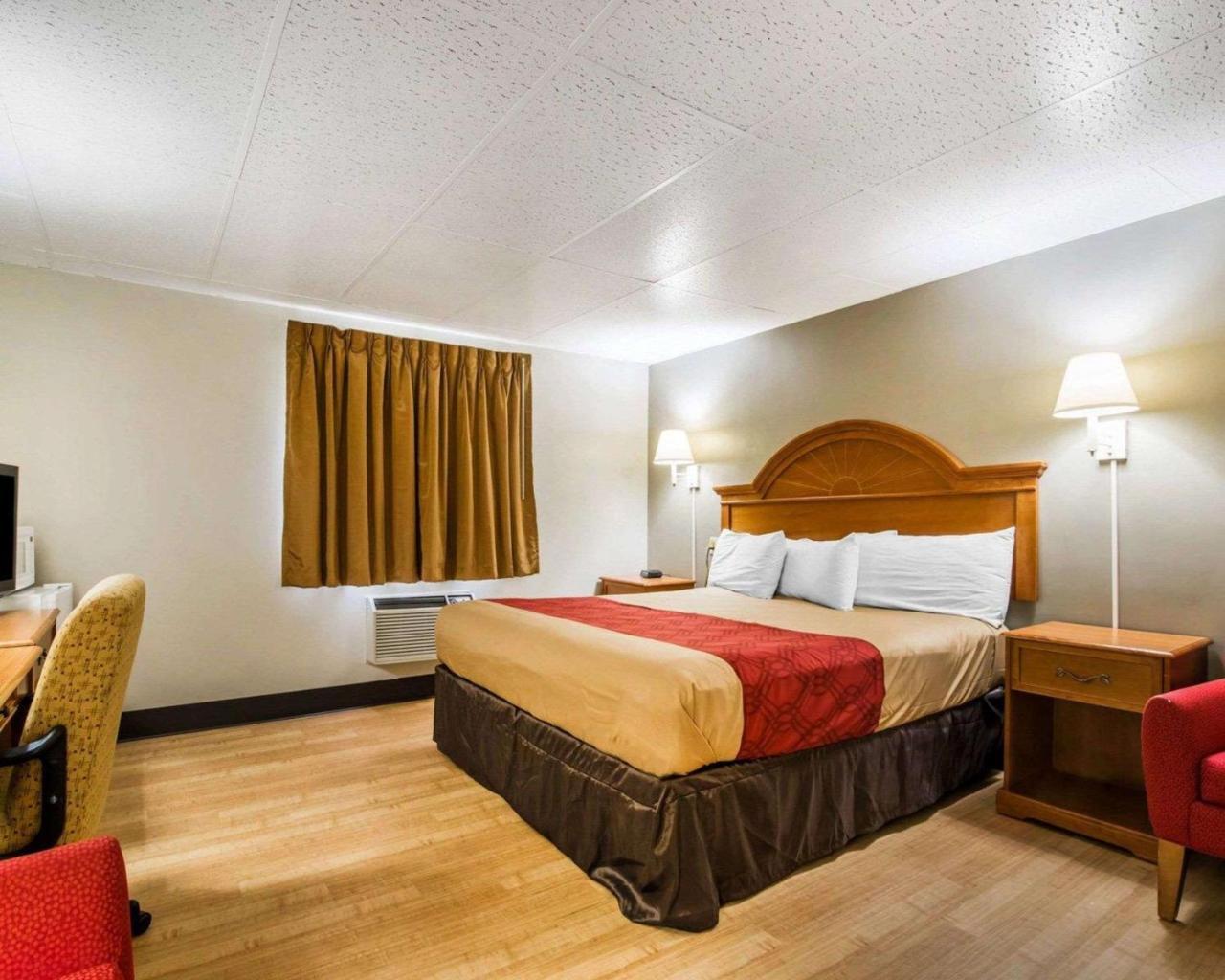 Econo Lodge New Paltz Luaran gambar