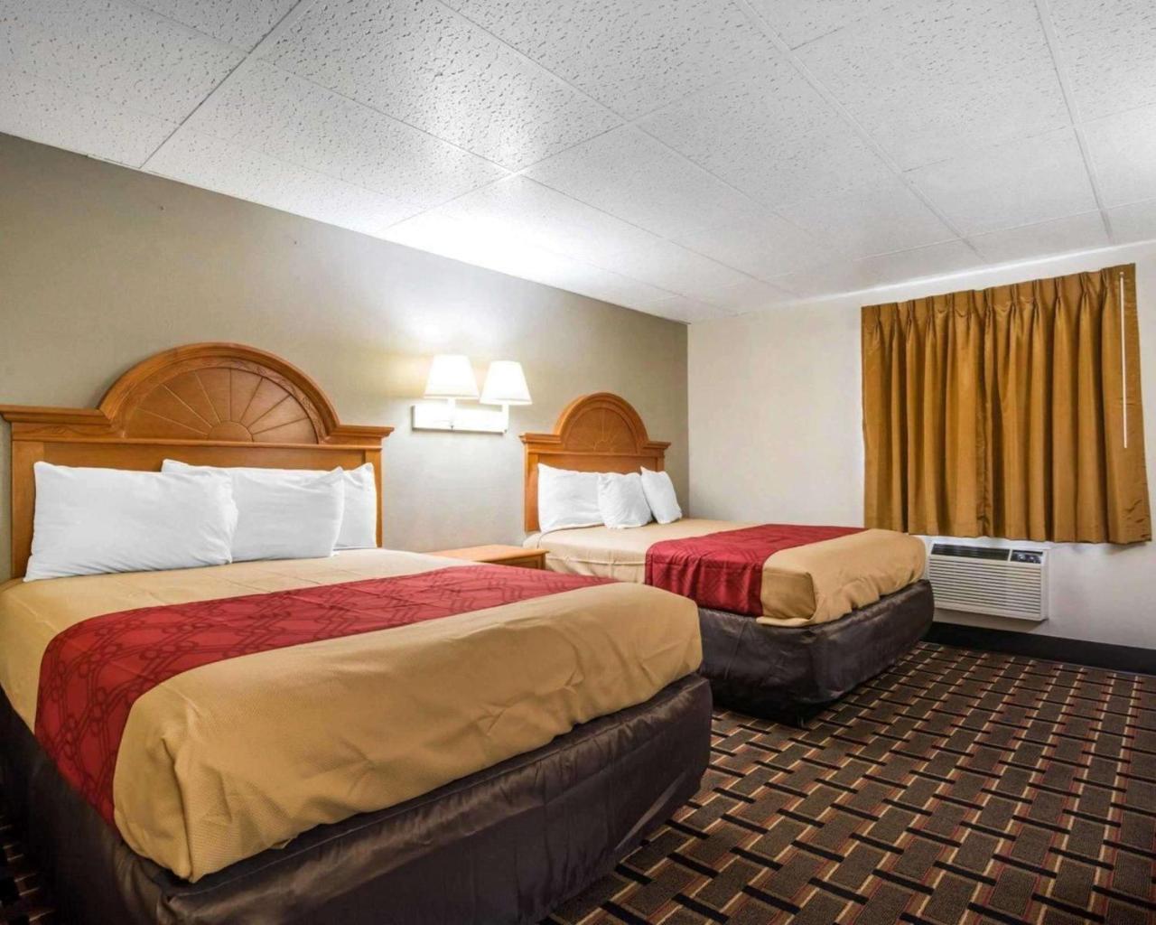 Econo Lodge New Paltz Luaran gambar
