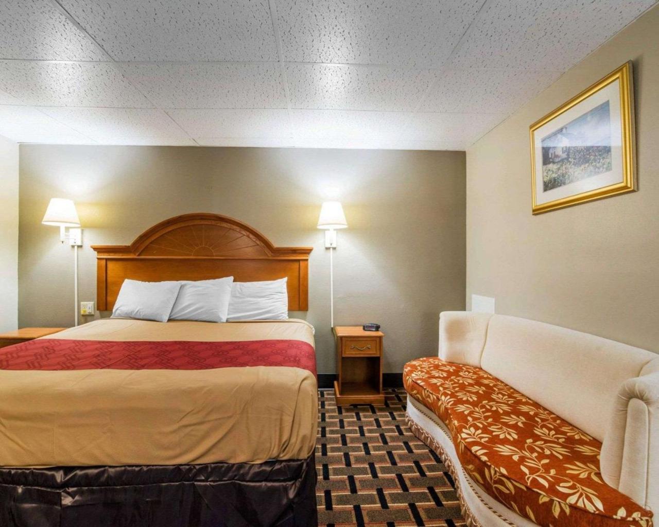 Econo Lodge New Paltz Luaran gambar