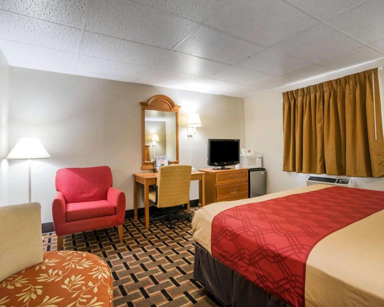 Econo Lodge New Paltz Luaran gambar